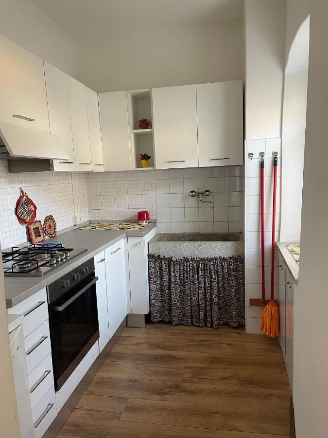 Casa Zanoni Apartamento Torbole Sul Garda Exterior foto