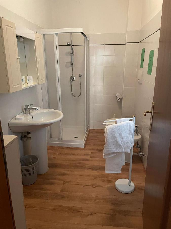 Casa Zanoni Apartamento Torbole Sul Garda Exterior foto