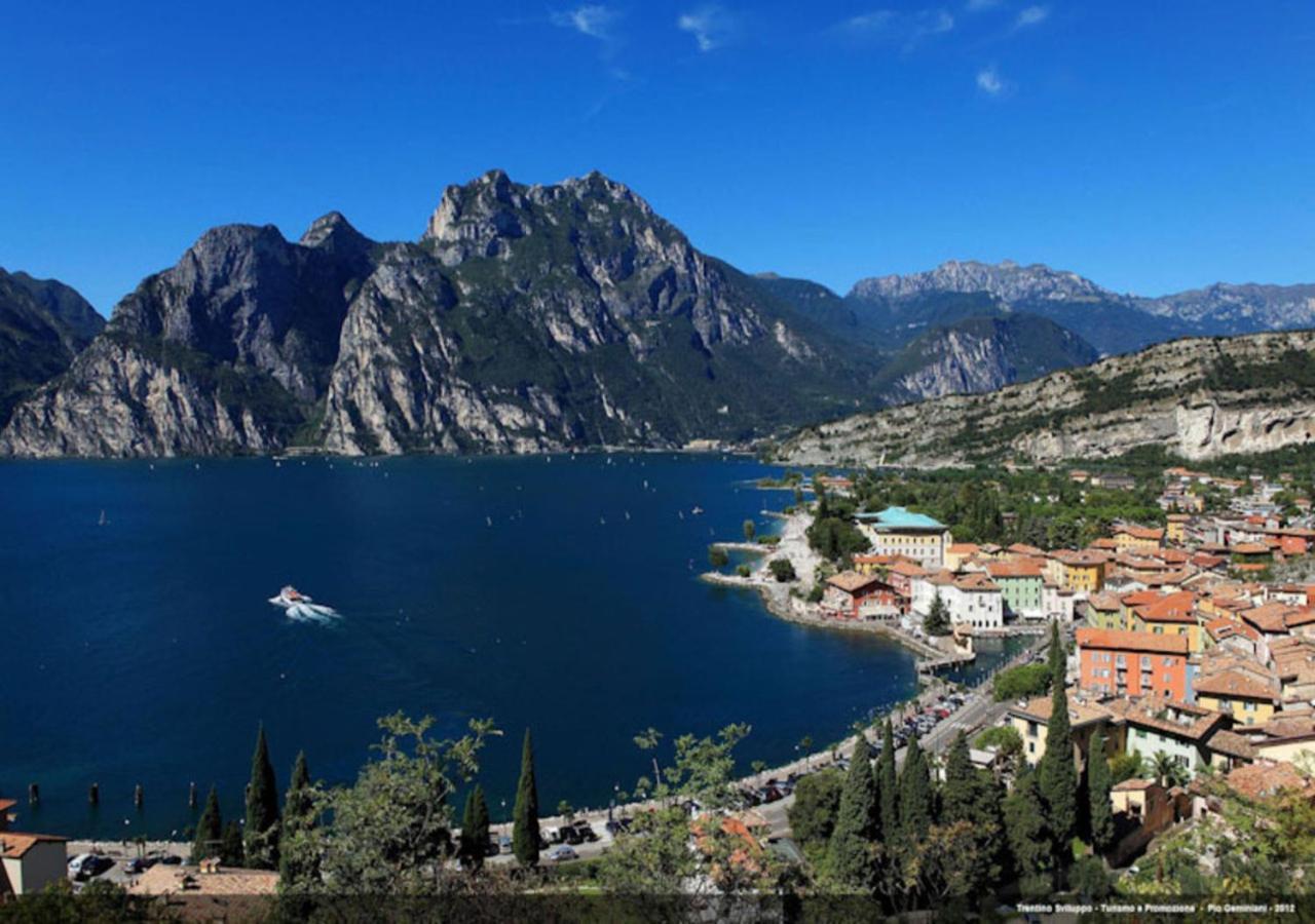 Casa Zanoni Apartamento Torbole Sul Garda Exterior foto